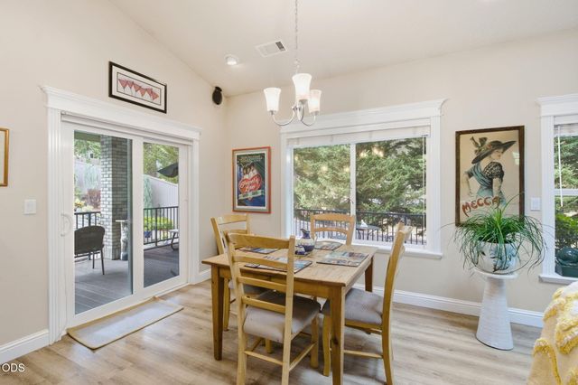 2212 SE Linden Lane, Grants Pass, OR 97527