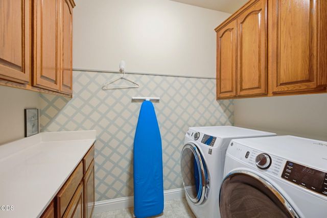 2212 SE Linden Lane, Grants Pass, OR 97527