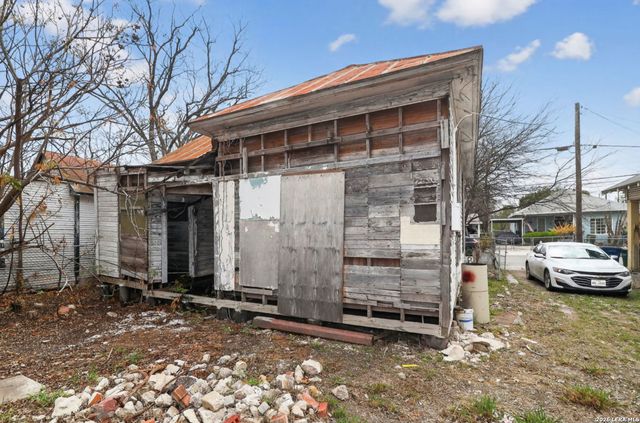 1315 Burleson, San Antonio, TX 78202