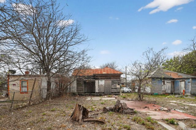 1315 Burleson, San Antonio, TX 78202