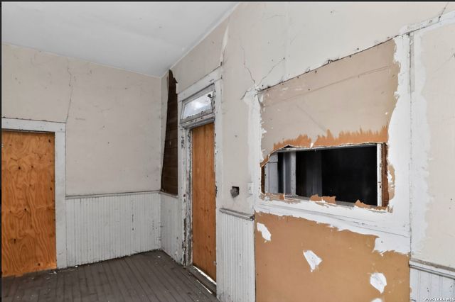 1315 Burleson, San Antonio, TX 78202