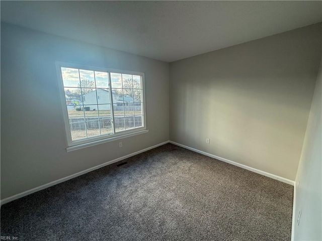 2004 Joliet CT, Virginia Beach, VA 23456