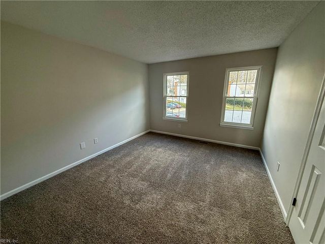 2004 Joliet CT, Virginia Beach, VA 23456