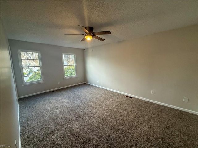 2004 Joliet CT, Virginia Beach, VA 23456