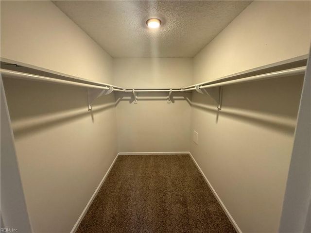 2004 Joliet CT, Virginia Beach, VA 23456