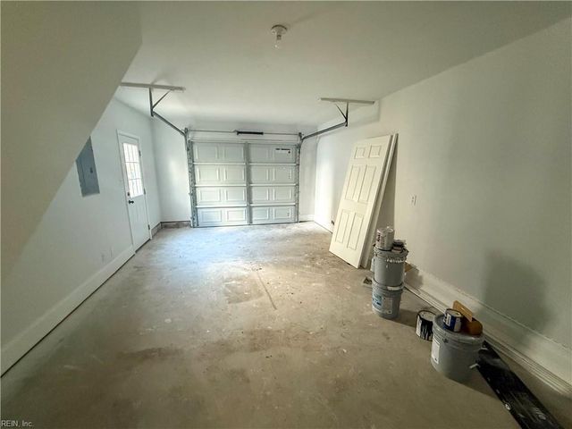 2004 Joliet CT, Virginia Beach, VA 23456