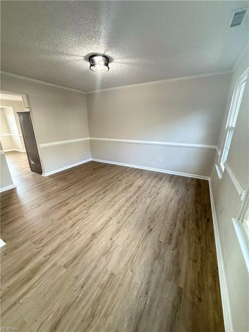 2004 Joliet CT, Virginia Beach, VA 23456