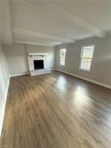 2004 Joliet CT, Virginia Beach, VA 23456