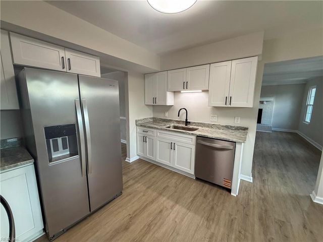 2004 Joliet CT, Virginia Beach, VA 23456