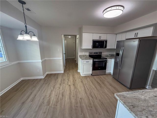 2004 Joliet CT, Virginia Beach, VA 23456