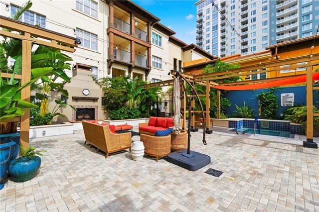 200 4TH AVENUE S 112, St Petersburg, FL 33701