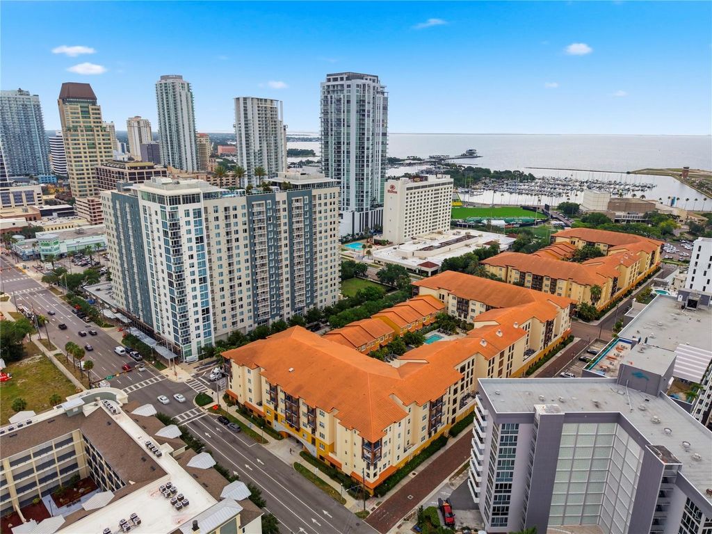 200 4TH AVENUE S 112, St Petersburg, FL 33701
