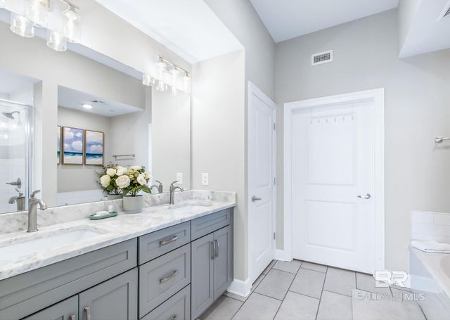 533 E Beach Boulevard 15B2, Gulf Shores, AL 36542