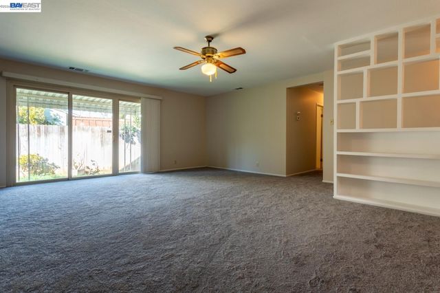 1654 Minnesota St, Fairfield, CA 94533