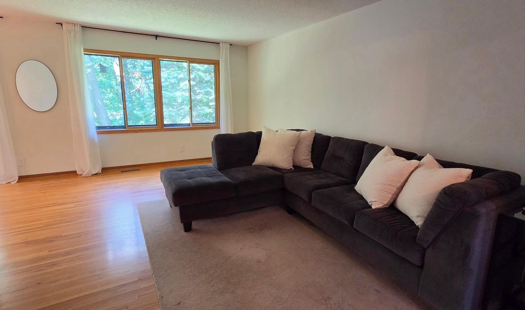 12123 Red Oak Court S, Burnsville, MN 55337 — photo 4