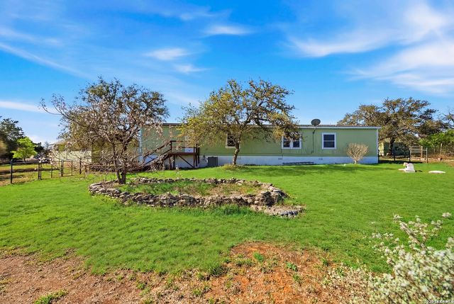 169 Saddle Dr., Spring Branch, TX 78070