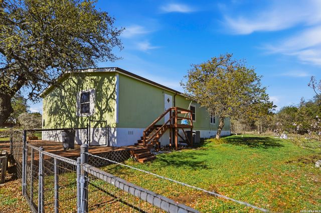 169 Saddle Dr., Spring Branch, TX 78070