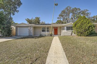5023 THAMES DRIVE, New Port Richey, FL 34652