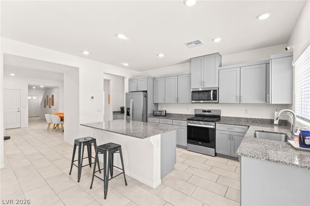 1880 Vass Springs Place, North Las Vegas, NV 89084