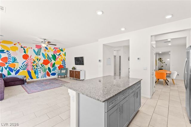 1880 Vass Springs Place, North Las Vegas, NV 89084