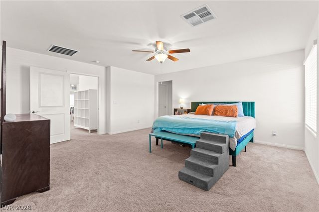 1880 Vass Springs Place, North Las Vegas, NV 89084