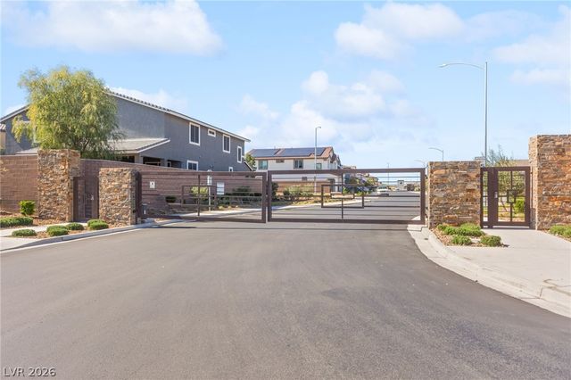1880 Vass Springs Place, North Las Vegas, NV 89084