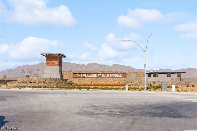 1880 Vass Springs Place, North Las Vegas, NV 89084