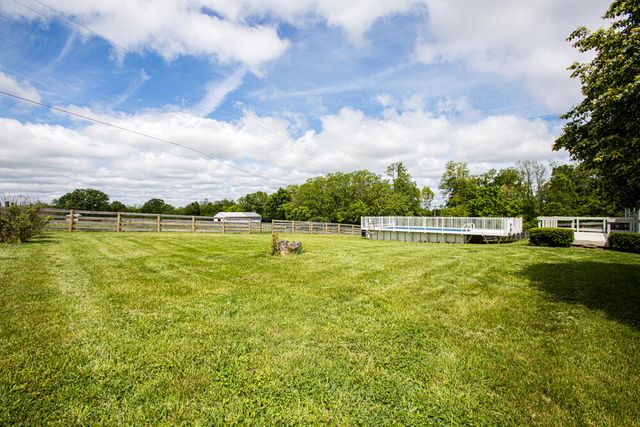 337 Collins Road, Paris, KY 40361