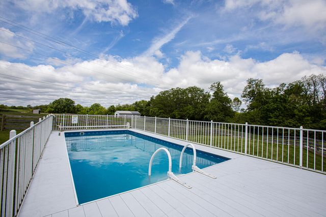 337 Collins Road, Paris, KY 40361