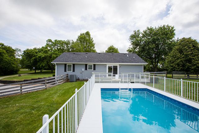 337 Collins Road, Paris, KY 40361