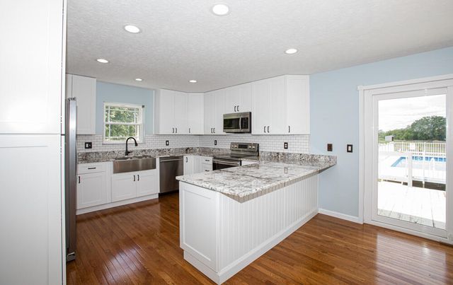 337 Collins Road, Paris, KY 40361