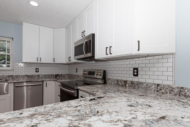 337 Collins Road, Paris, KY 40361
