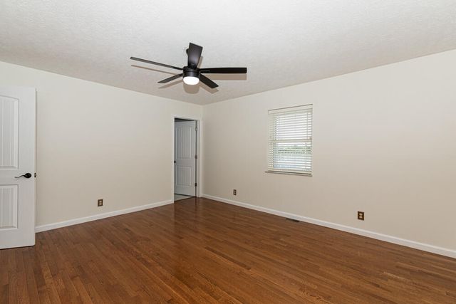 337 Collins Road, Paris, KY 40361