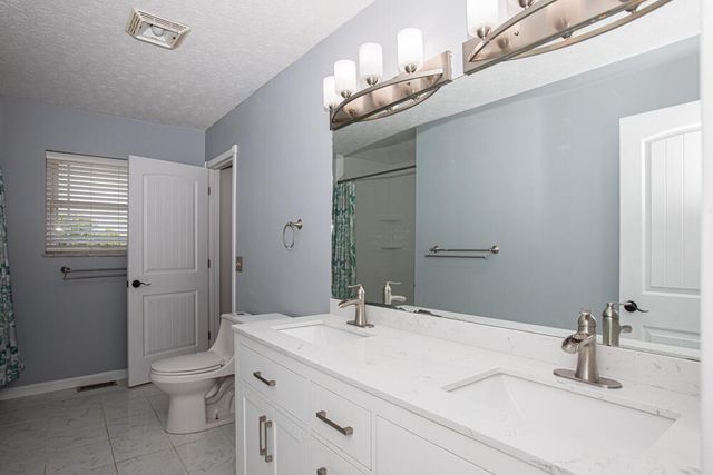 337 Collins Road, Paris, KY 40361