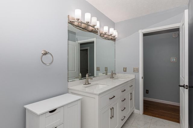 337 Collins Road, Paris, KY 40361