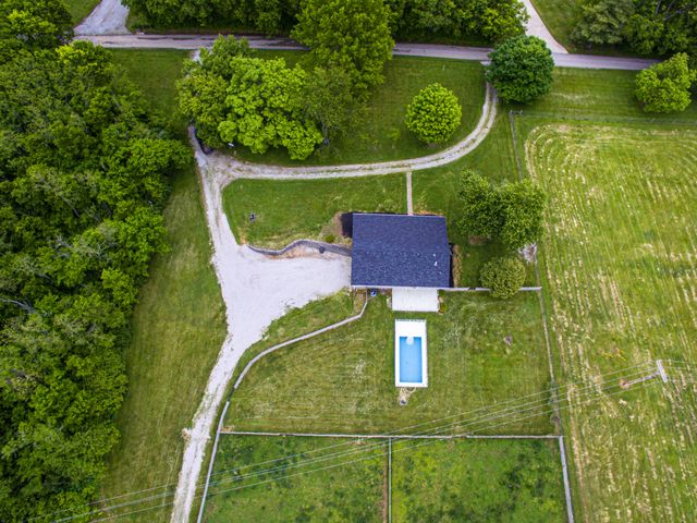 337 Collins Road, Paris, KY 40361