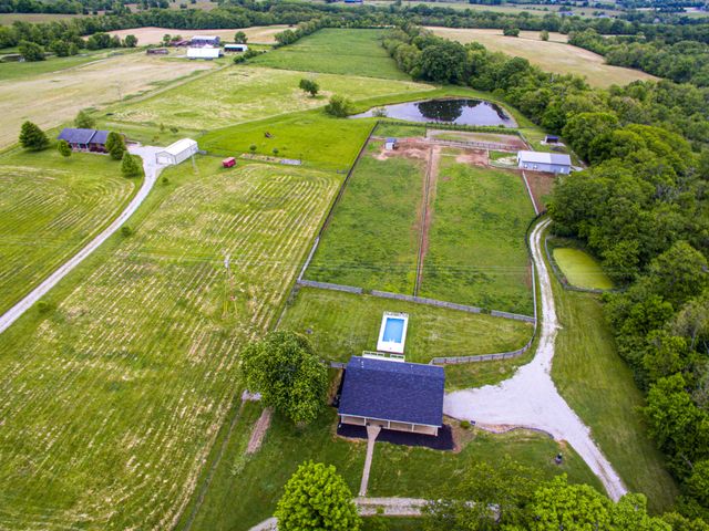 337 Collins Road, Paris, KY 40361
