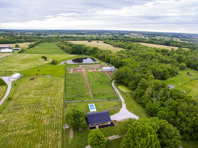 337 Collins Road, Paris, KY 40361