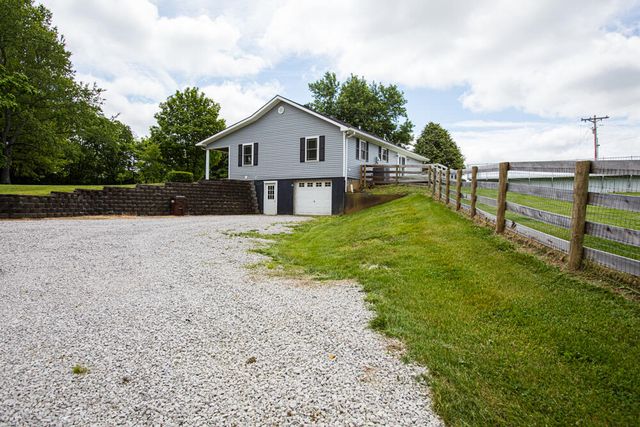337 Collins Road, Paris, KY 40361