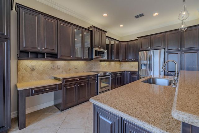 5005 CRYSTAL BEACH DRIVE, Wimauma, FL 33598
