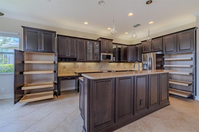 5005 CRYSTAL BEACH DRIVE, Wimauma, FL 33598