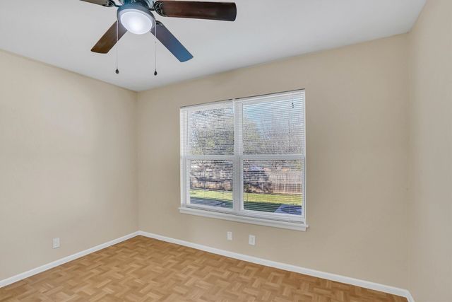 412 Fleming Drive, Hurst, TX 76053