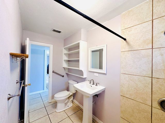 2812 Mariana Ave, Midland, OK 73115