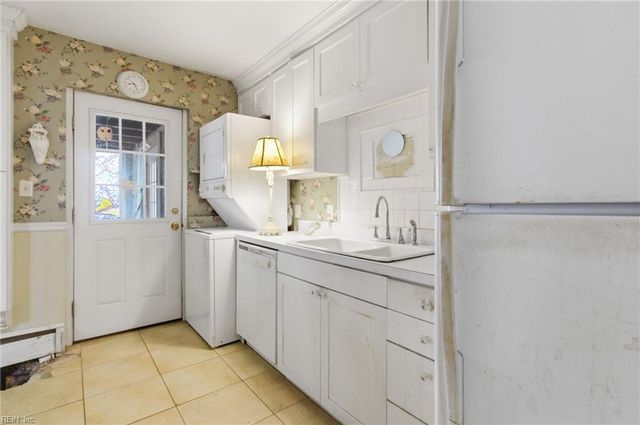 408 High Point AVE, Virginia Beach, VA 23451