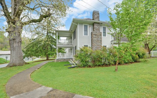 1082 Valley River Avenue, Murphy, NC 28906