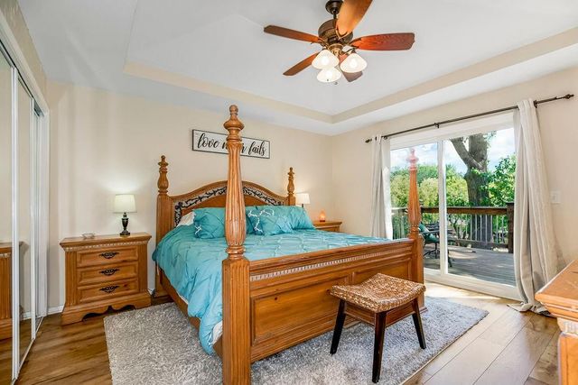 621 NW North Shore Drive, Lake Waukomis, MO 64151