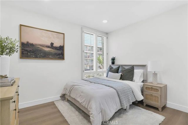 970 Palm Avenue 200, West Hollywood, CA 90069