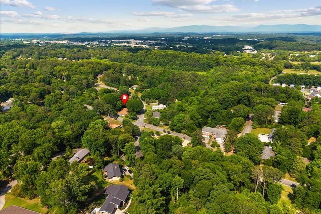 1230 Valencia Drive, Dalton, GA 30720