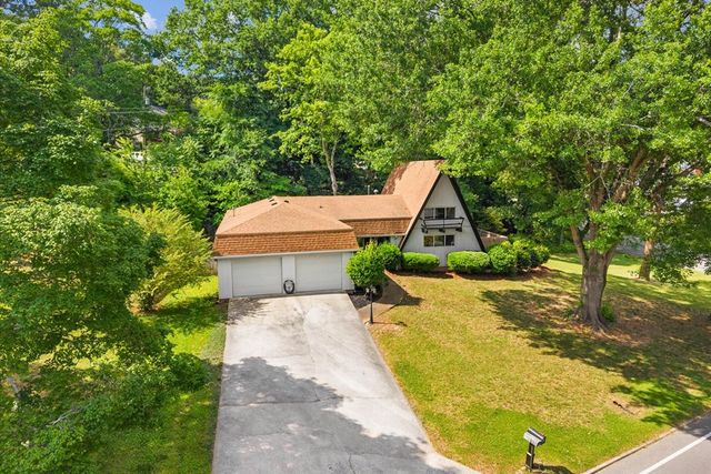 1230 Valencia Drive, Dalton, GA 30720