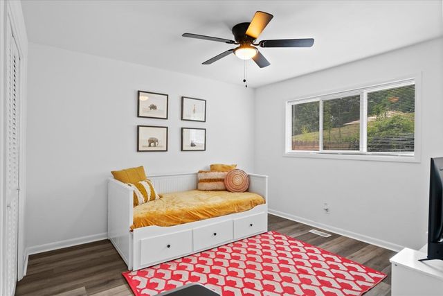 1230 Valencia Drive, Dalton, GA 30720